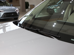 2024款 1.5T 四驱Plus版 5座