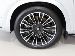 2024款 1.5T 四驱Plus版 5座