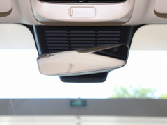 2024款 1.5T 四驱Plus版 5座