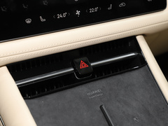 2024款 1.5T 四驱Plus版 5座