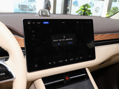 2024款 1.5T 四驱Plus版 5座