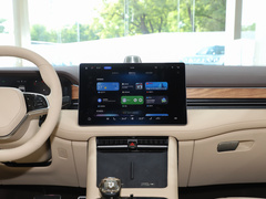 2024款 1.5T 四驱Plus版 5座