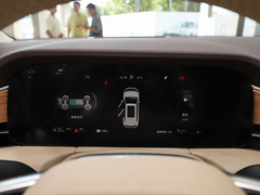 2024款 1.5T 四驱Plus版 5座
