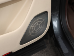 2024款 1.5T 两驱Plus版 5座