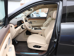 2024款 1.5T 两驱Plus版 5座