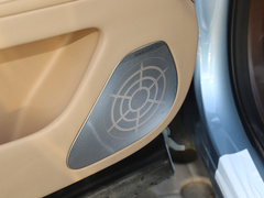 2024款 1.5T 两驱Plus版 5座