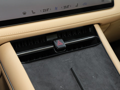 2024款 1.5T 两驱Plus版 5座