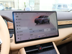2024款 1.5T 两驱Plus版 5座
