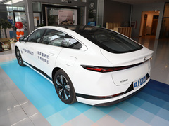 2023款 增程 200 Max