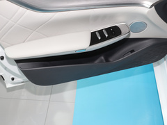 2023款 增程 200 Max