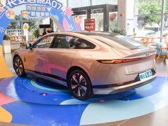 2023款 增程 200 Max