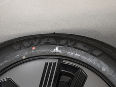 2023款 512km Pro