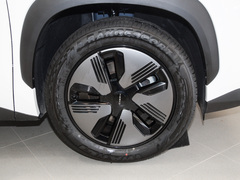 2023款 512km Pro