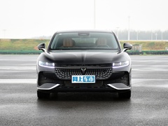 2024款 PHEV 四驱超长续航旗舰版