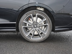 2024款 PHEV 四驱超长续航旗舰版