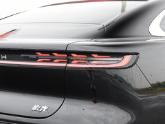 2024款 PHEV 四驱超长续航旗舰版