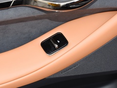 2024款 PHEV 四驱超长续航旗舰版