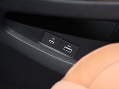 2024款 PHEV 四驱超长续航旗舰版