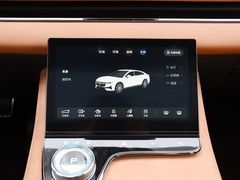 2024款 PHEV 四驱超长续航旗舰版