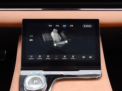 2024款 PHEV 四驱超长续航旗舰版