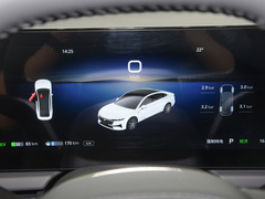 2024款 PHEV 四驱超长续航旗舰版