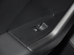 2023款 200TSI DSG 悦智联版 