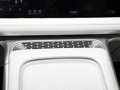 2024款 702 Pro