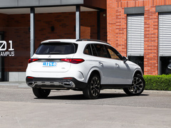 2023款 改款 GLC 260 L 4MATIC 动感型 5座