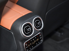 2023款 改款 GLC 260 L 4MATIC 动感型 5座