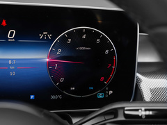 2023款 改款 GLC 260 L 4MATIC 动感型 5座