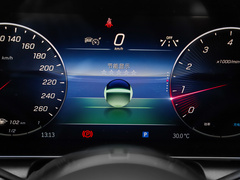 2023款 改款 GLC 260 L 4MATIC 动感型 5座
