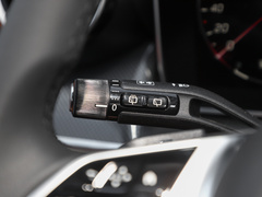 2023款 改款 GLC 260 L 4MATIC 动感型 5座
