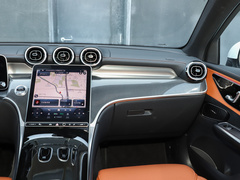 2023款 改款 GLC 260 L 4MATIC 动感型 5座