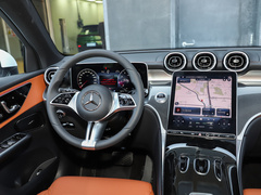 2023款 改款 GLC 260 L 4MATIC 动感型 5座