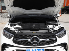 2023款 改款 GLC 260 L 4MATIC 动感型 5座