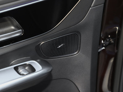 2023款 改款 GLC 260 L 4MATIC 动感型 5座