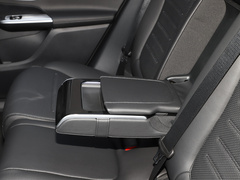 2023款 改款 GLC 260 L 4MATIC 动感型 5座