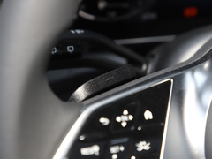 2023款 改款 GLC 260 L 4MATIC 动感型 5座