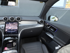 2023款 改款 GLC 260 L 4MATIC 动感型 5座