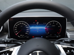 2023款 改款 GLC 260 L 4MATIC 动感型 5座