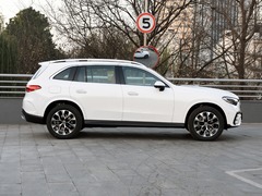 2023款 改款 GLC 260 L 4MATIC 动感型 7座