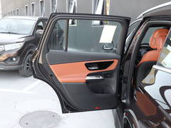 2023款 改款 GLC 260 L 4MATIC 豪华型 5座