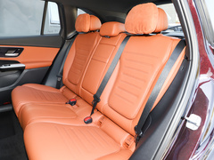 2023款 改款 GLC 260 L 4MATIC 豪华型 5座