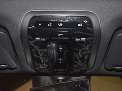 2023款 改款 GLC 260 L 4MATIC 豪华型 7座
