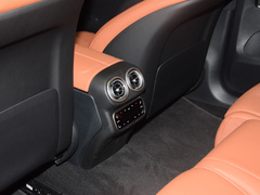 2023款 改款 GLC 260 L 4MATIC 豪华型 7座