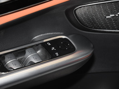 2023款 改款 GLC 260 L 4MATIC 豪华型 7座