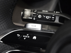 2023款 改款 GLC 260 L 4MATIC 豪华型 7座