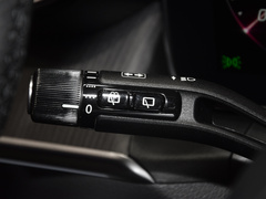 2023款 改款 GLC 260 L 4MATIC 豪华型 7座