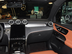 2023款 改款 GLC 260 L 4MATIC 豪华型 7座