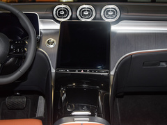 2023款 改款 GLC 260 L 4MATIC 豪华型 7座